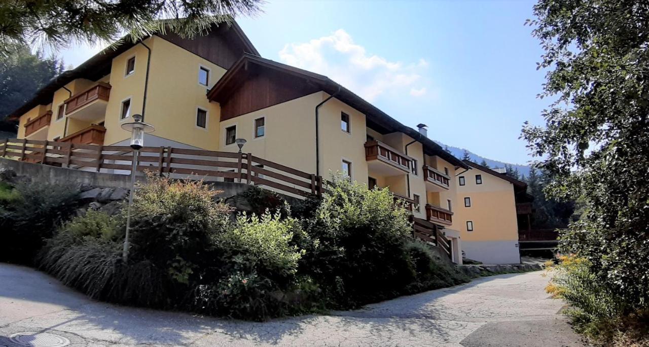 Apartamento Haus Martina By Isa Agentur Bad Kleinkirchheim Exterior foto